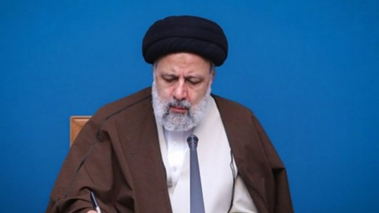 رئیسی در پیامی درگذشت پدر شهیدان بهمنی‌نژاد را تسلیت گفت