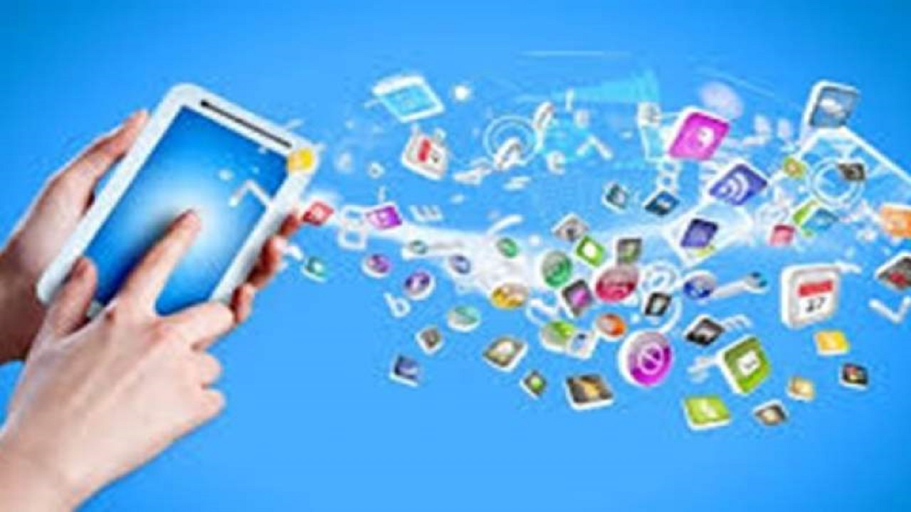 مدیریت خبر اول را باید در دست گرفت