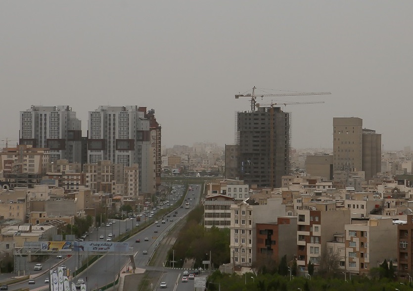 استنشاق ۱۰۰ روز آلودگی