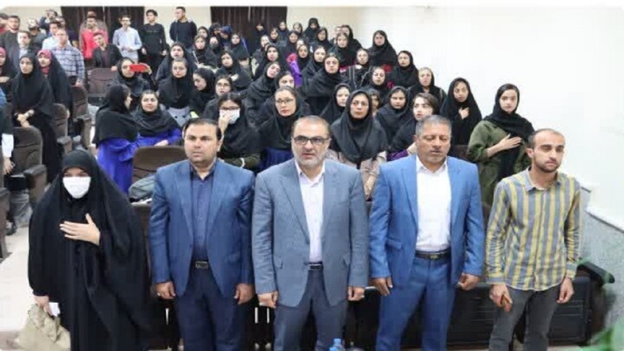 دانشجویان باید قدرت تحلیل و مطالبه گری داشته باشند