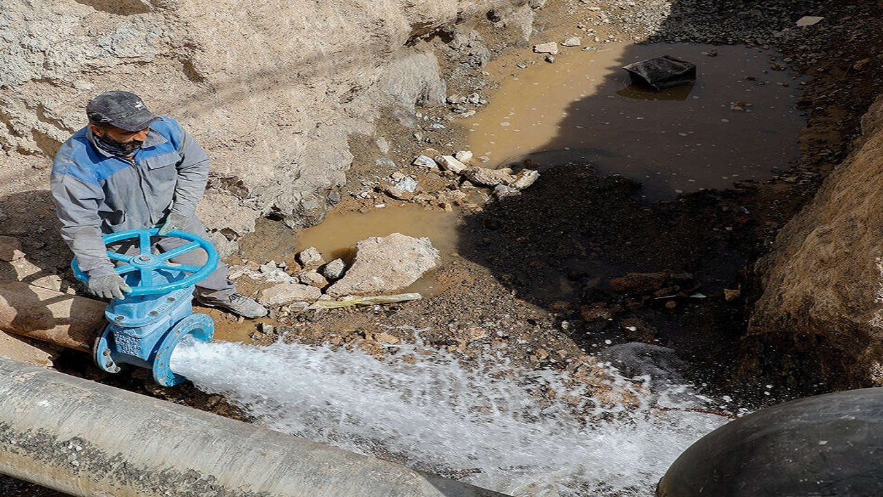 ۲ روستای میرزآباد و گوربک از توابع بخش مرکزی مهرستان آبرسانی شدند