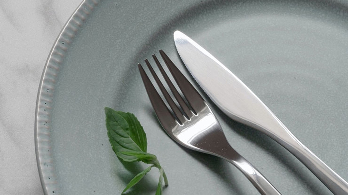 باشگاه خبرنگاران -چند آداب معاشرت ساده در رابطه با غذا خوردن