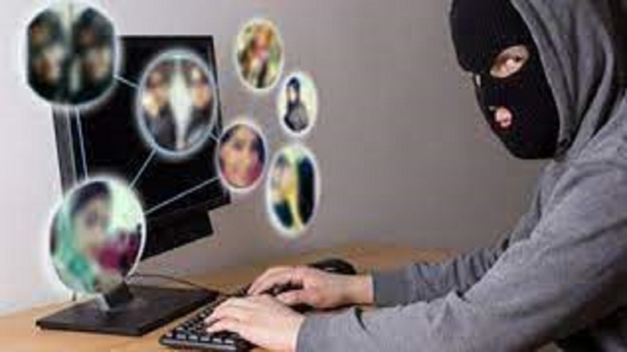 ناشر عکس‌های خصوصی در اینترنت دستگیر شد