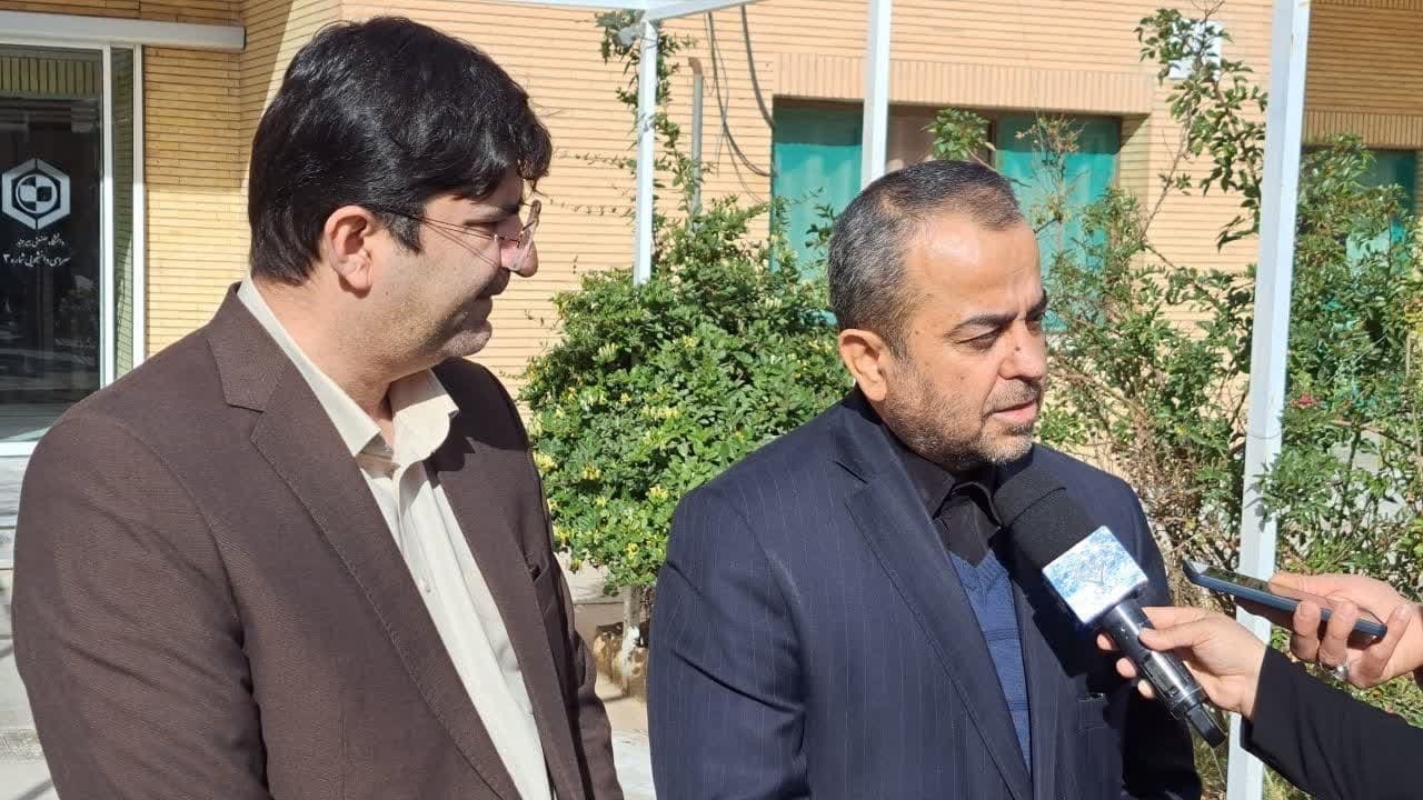 دانشجویان باید منتقد باشند
