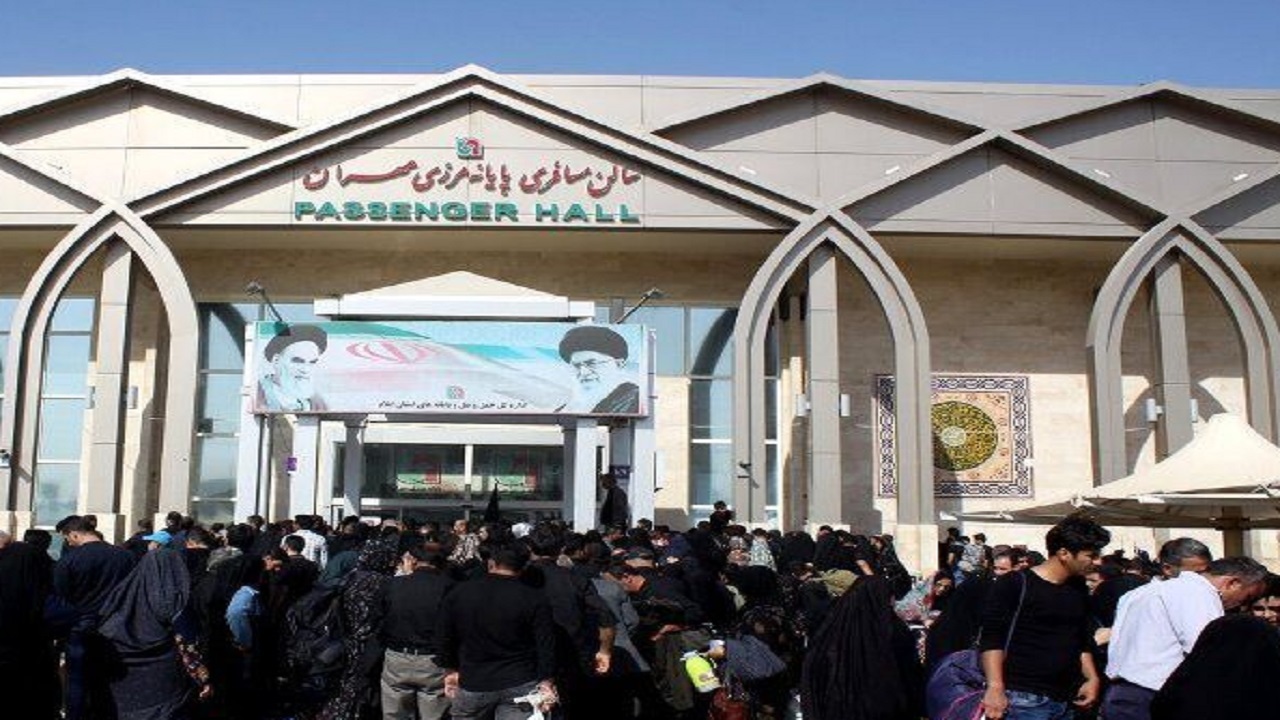تردد روزانه ۱۵ هزار نفر از مرز مهران