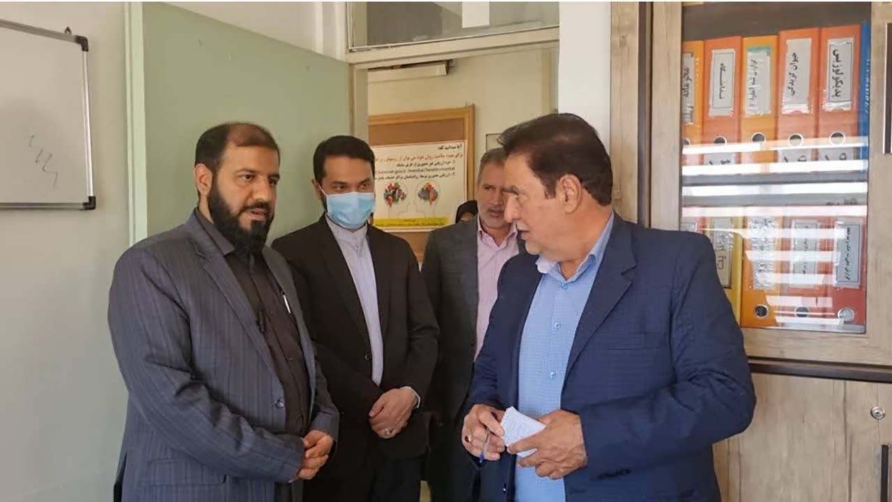 مشکلات بیمارستان سینا به سرعت پیگیری و رفع شود