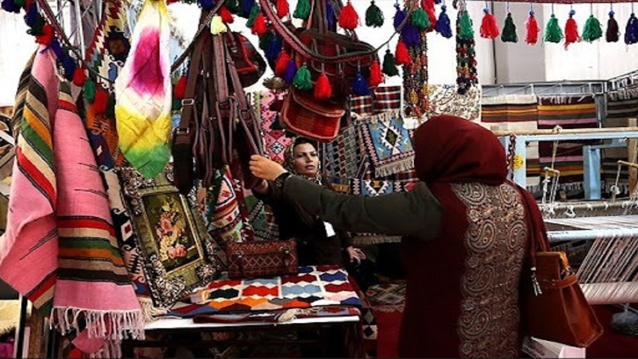 وقتی صنایع بزرگ زرند پشت صنایع دستی شهرستان راخالی نمی کنند