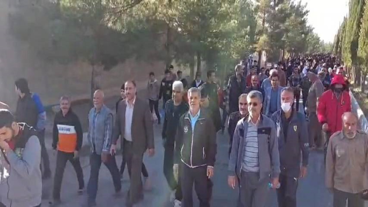 همایش پیاده روی خانوادگی در خانوک