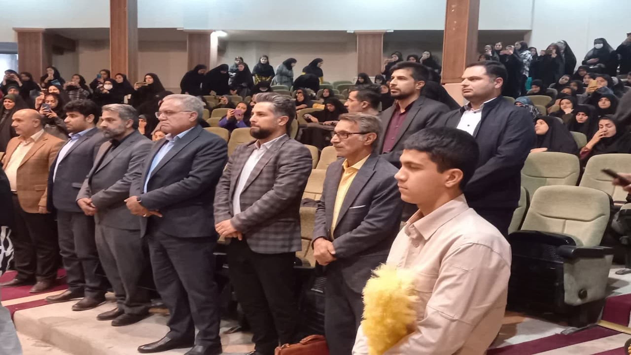 یادواره شهدای دانشجو در کازرون برگزار شد