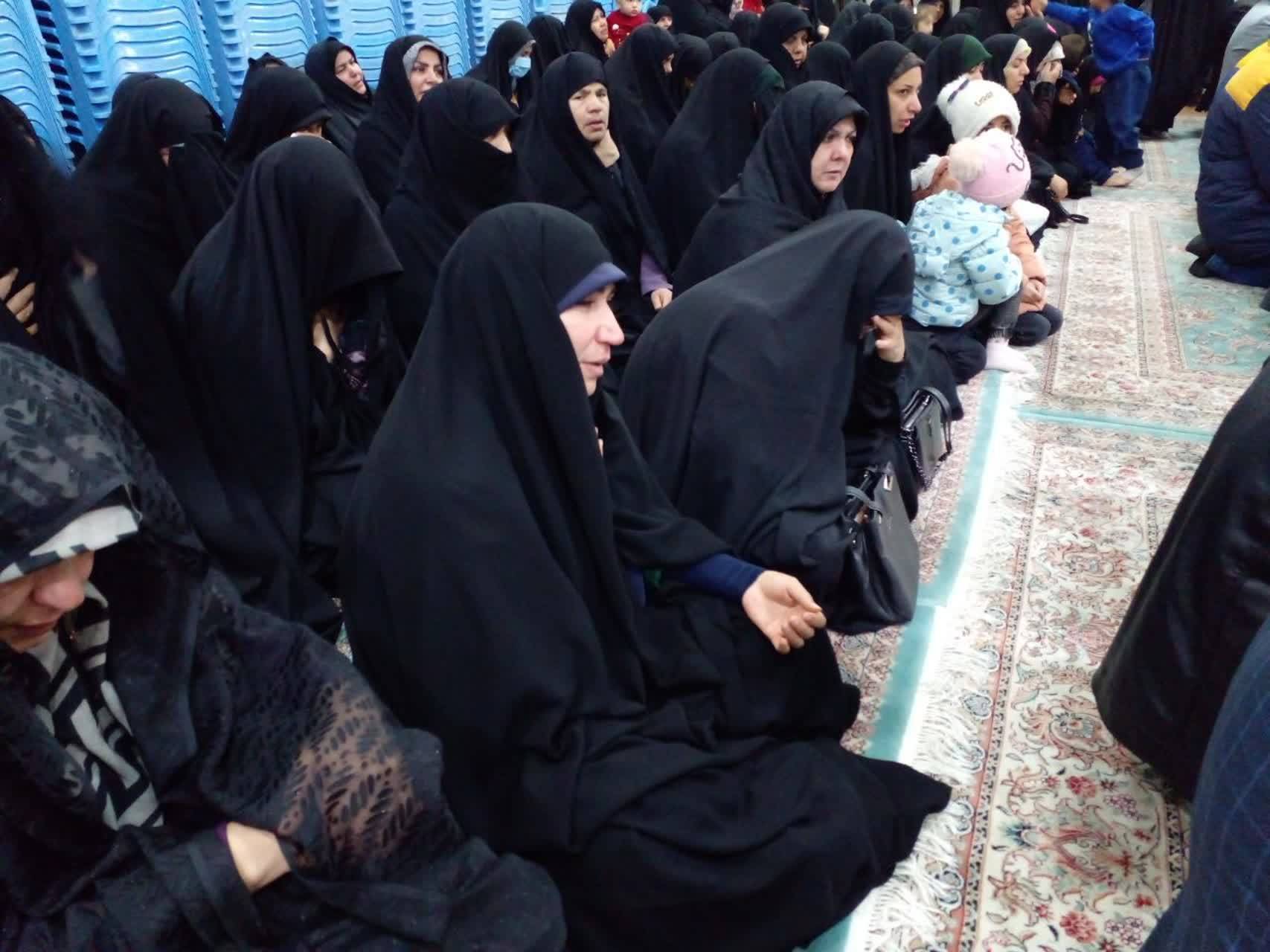 حضور بانوان