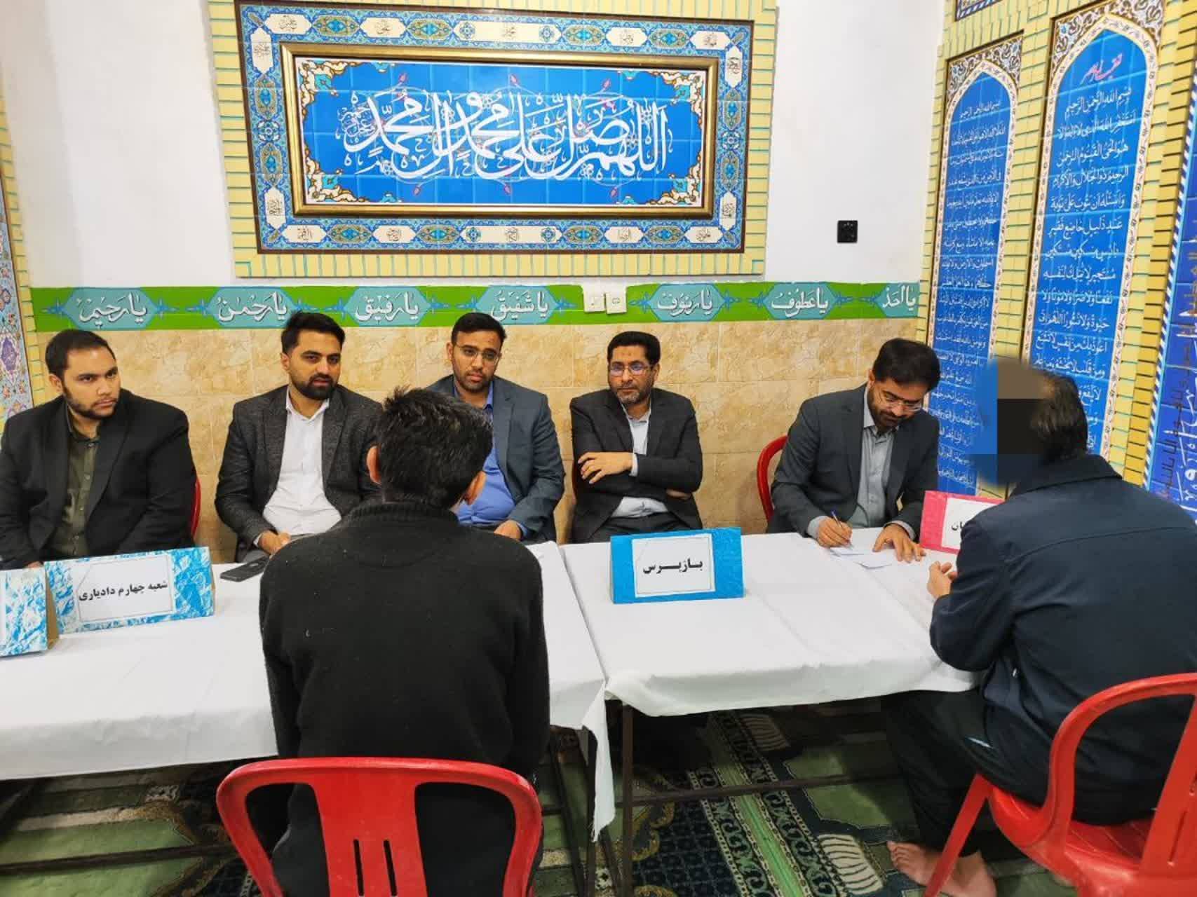 دادستان و قضات دادسرا و دادگاه‌های کیفری از زندان زرند بازدید کردند