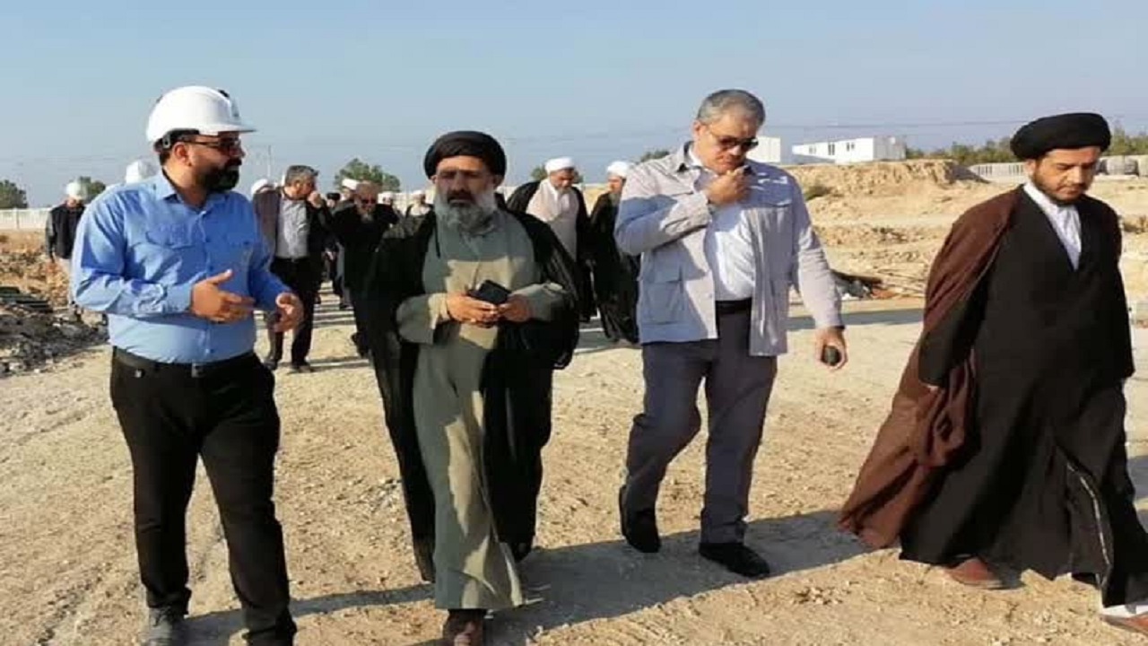 بازدید روحانیون از دستاورد‌های دولت در استان بوشهر