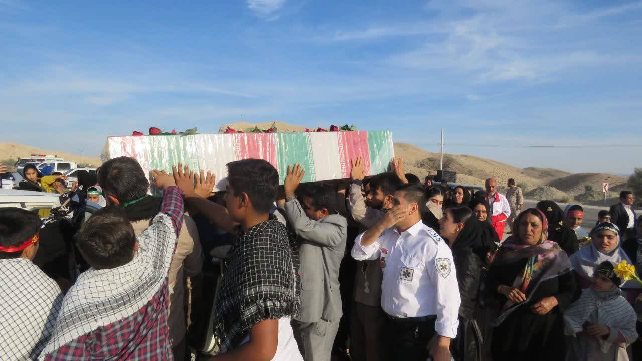 تشییع شهدای دفاع مقدس در روستاهای خنج تشییع شهدای دفاع مقدس در روستاهای خنج