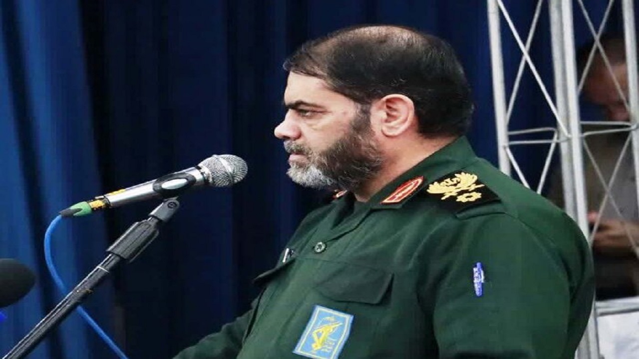 گفتمان‌سازی ابزار مقابله با دشمن در جنگ نرم است