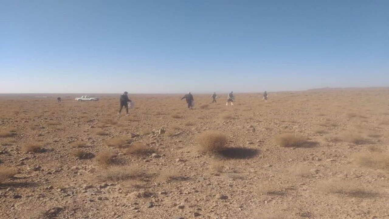 جلوگیری از فرسایش خاک با بذرپاشی در خلیل‌آباد