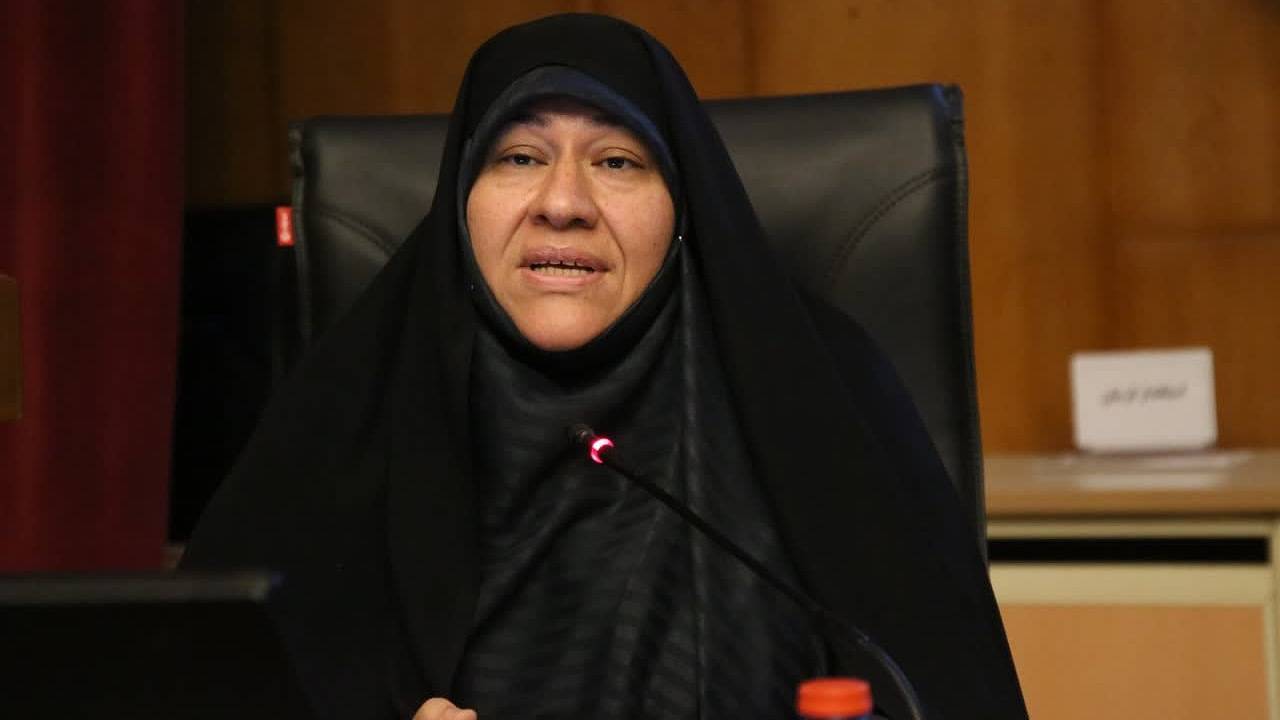 بیش از ۸۰ پست مدیریتی استان در دست بانوان است