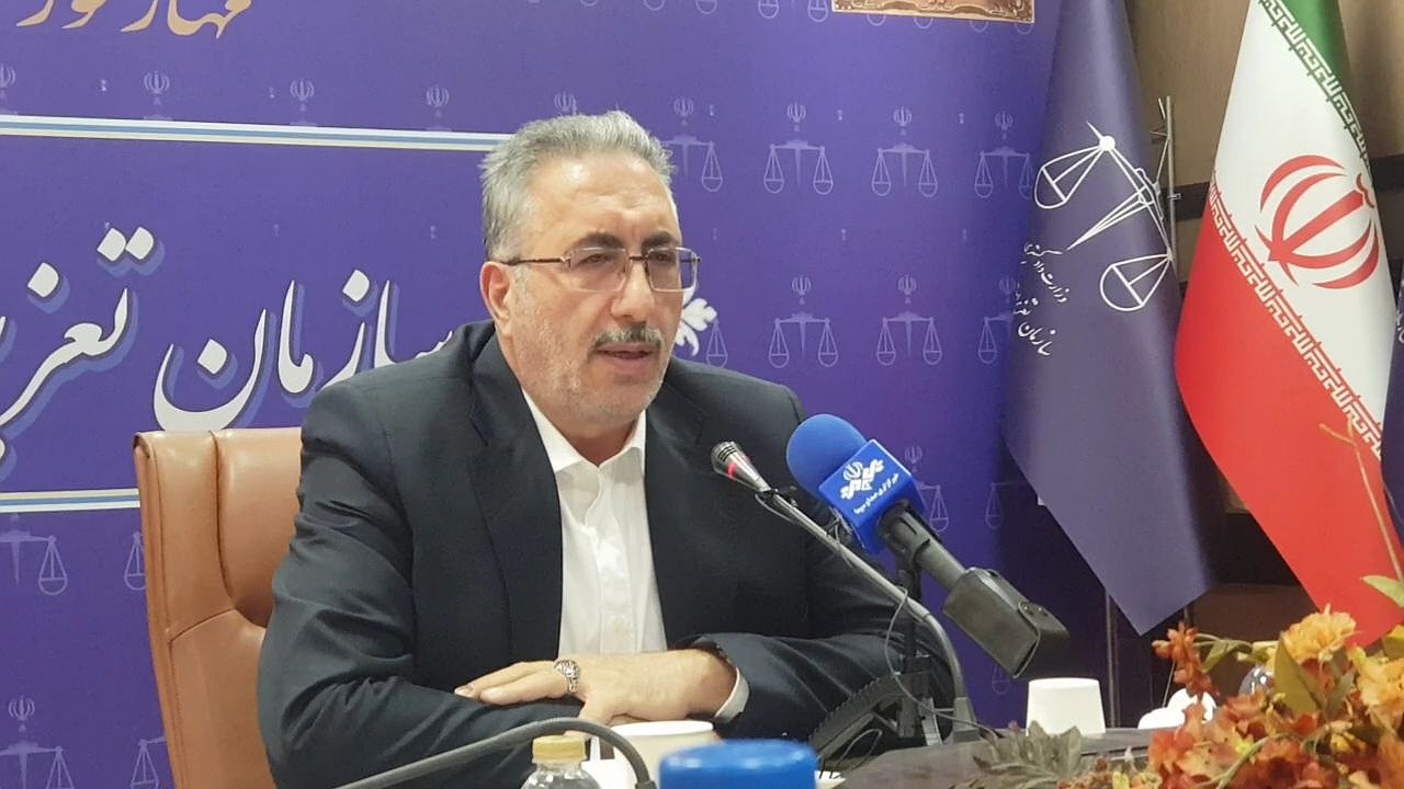 وزارت بهداشت از مراکز درمانی غیرمجاز بازرسی نمی‌کند!
