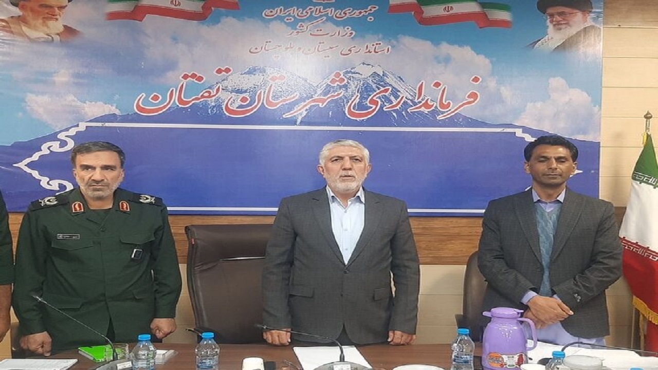 بزرگان و ریش سفیدان بازوهای قوی نظام هستند