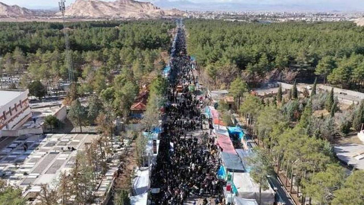 آماده سازی گلزار شهدای کرمان