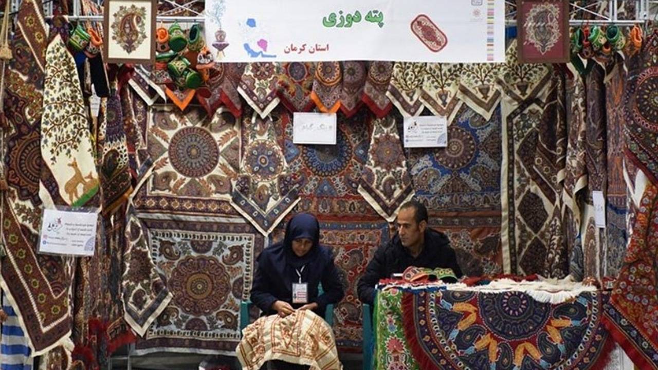 برگزاری پانزدهمین نمایشگاه صنایع‌دستی استان کرمان در سیرجان