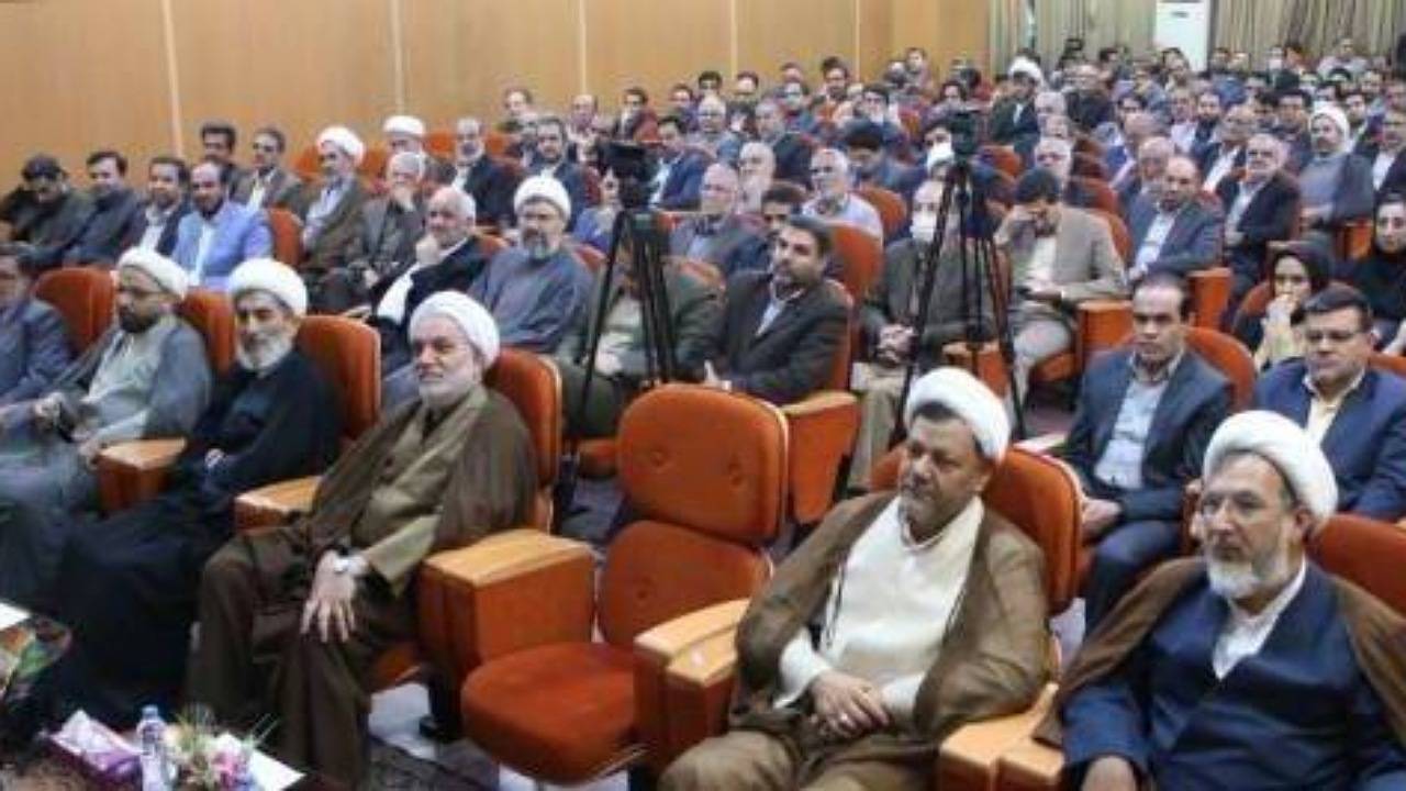 برگزاری یادواره شهدای حقوقدان استان کرمان در راور
