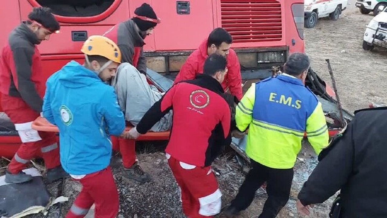 واژگونی اتوبوس در جاده بجنورد_اسفراین با ۱۷ مصدوم