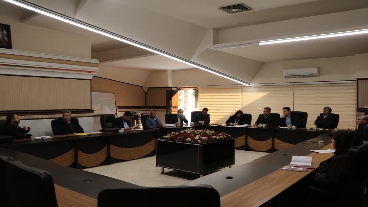 بررسی مشکلات ۷۵ واحد تولیدی بخش کشاورزی در استان قزوین
