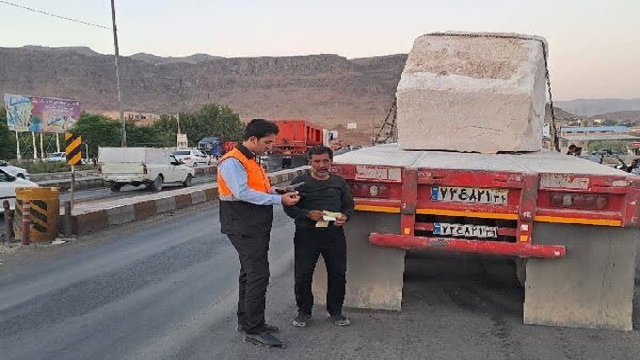 شناسایی و کشف ۴۴۹ تخلف اضافه تناژ در جاده‌های جنوب سیستان و بلوچستان