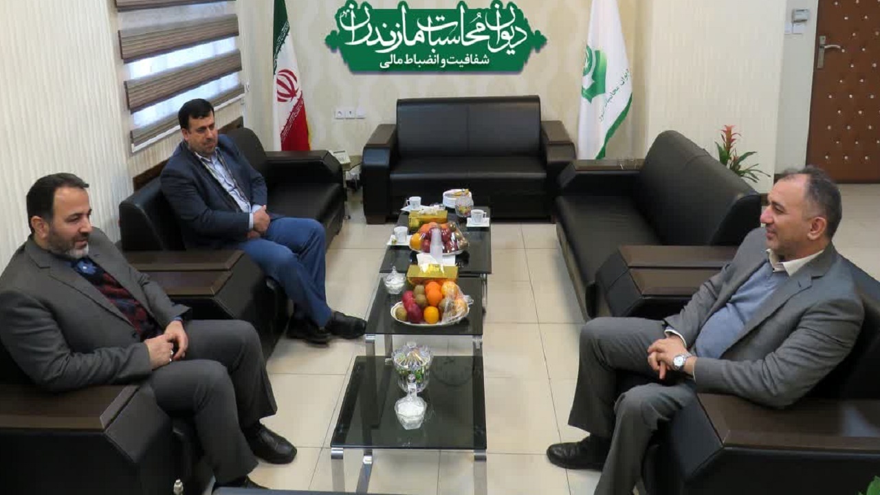 رشد تولید در گرو حمایت عملی همه دستگاه‌های مسئول از صنعت است