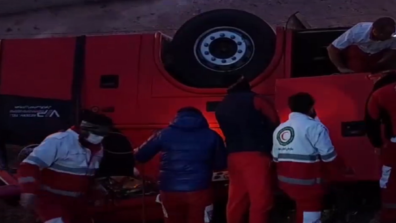 جان باختن یک گلستانی در حادثه واژگونی اتوبوس زاهدان، گرگان در بجنورد