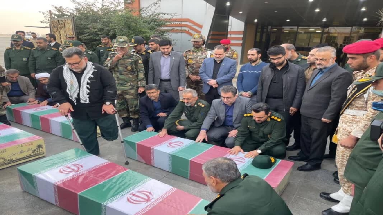 ورود پیکر شهدای گمنام دفاع مقدس از طریق فرودگاه شهید سلیمانی اهواز