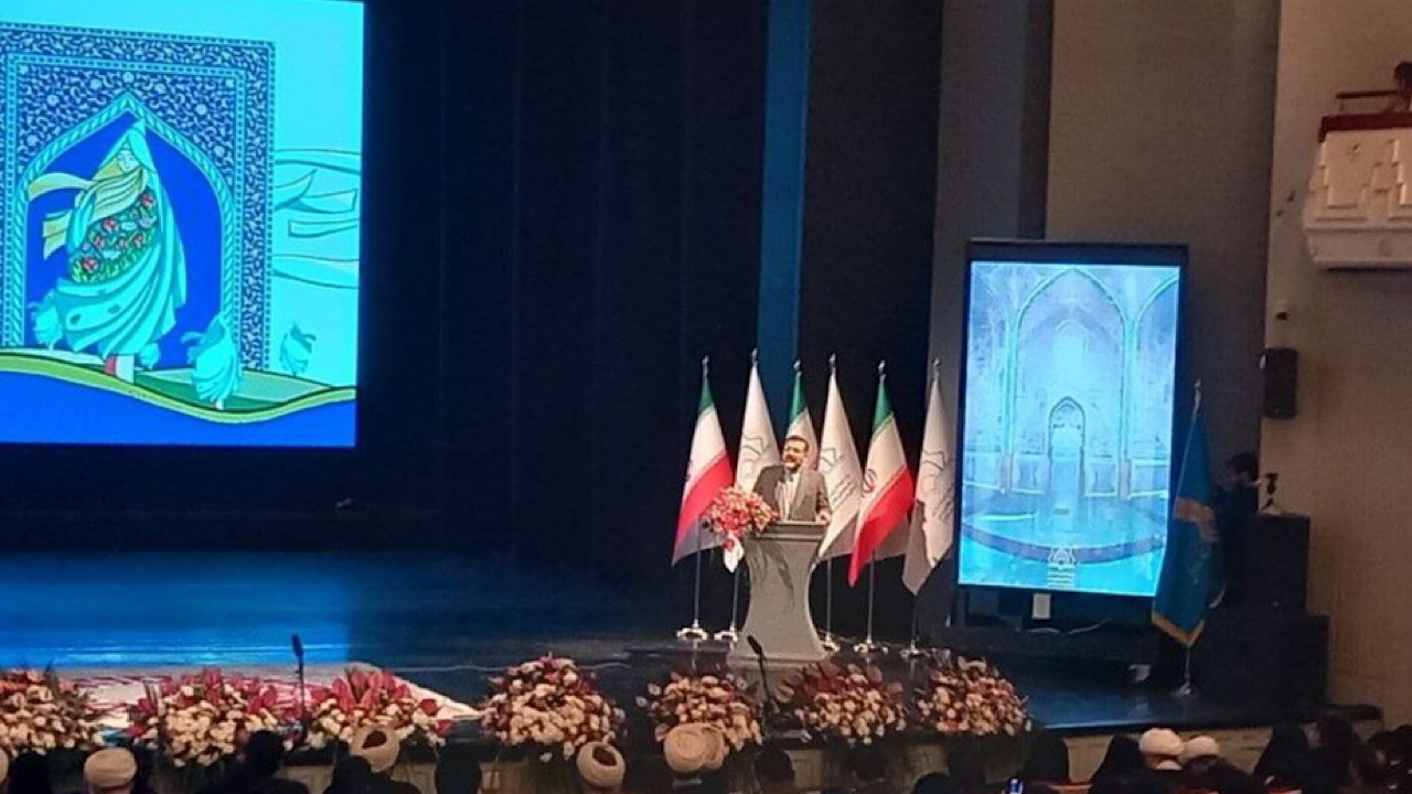 بار سنگینی از نهضت انقلاب اسلامی بر دوش زنان بوده است/ تعداد قابل‌توجهی از مساجد کاربرد حداقلی هم ندارند