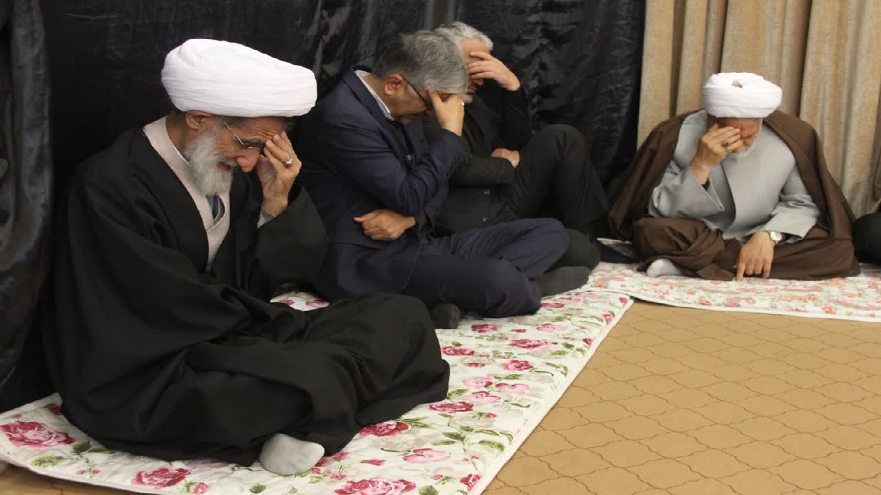 مراسم عزاداری شهادت حضرت زهرا (س) از سوی نماینده رهبر معظم انقلاب در استان + تصاویر