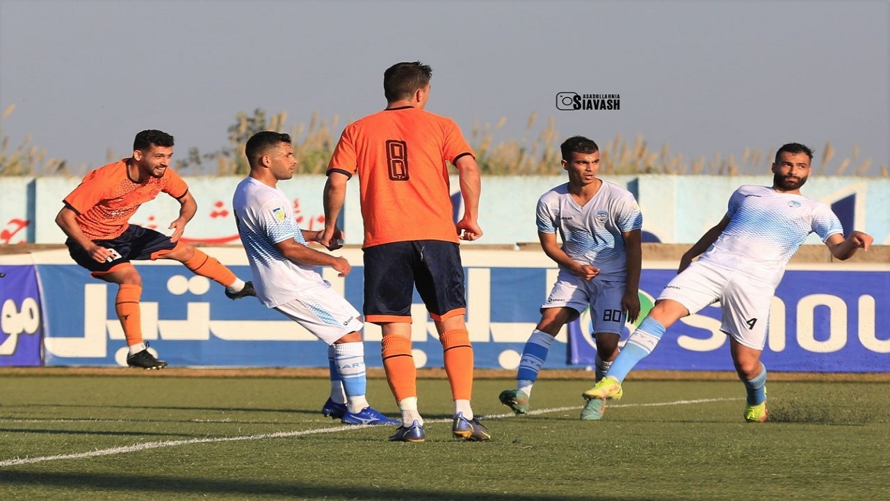 نبرد شمالی جنوبی لیگ یک فوتبال