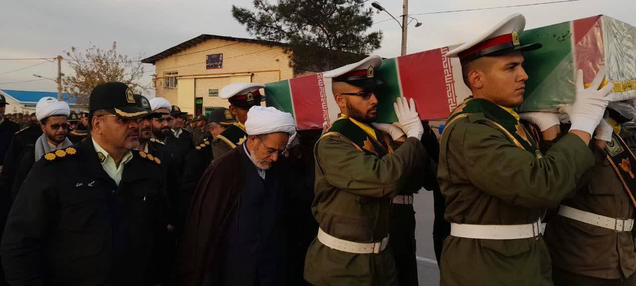 مراسم وداع با شهید گمنام در نیشابور