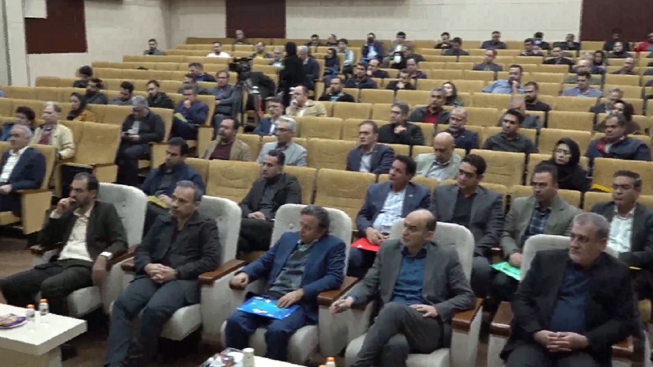 تجلیل از ۴ دستگاه برتر در استان قزوین 