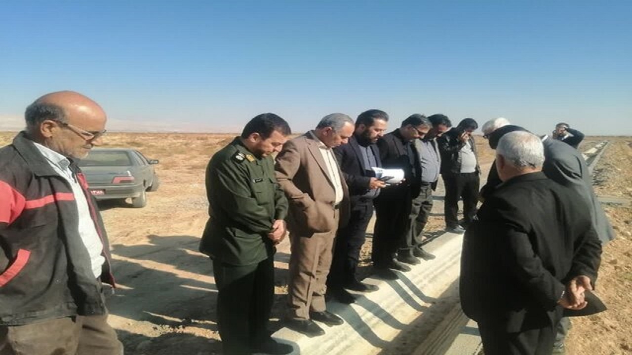 راه‌اندازی کانال‌های بتنی انتقال آب در اسدآباد و بخش‌آباد سرخه