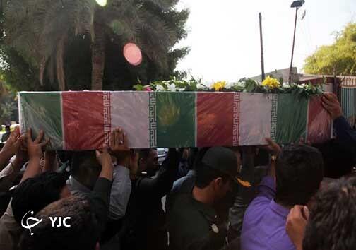 گزارش تصویری از ورود پیکر مطهر ۵ شهید گمنام دفاع مقدس در بندرعباس