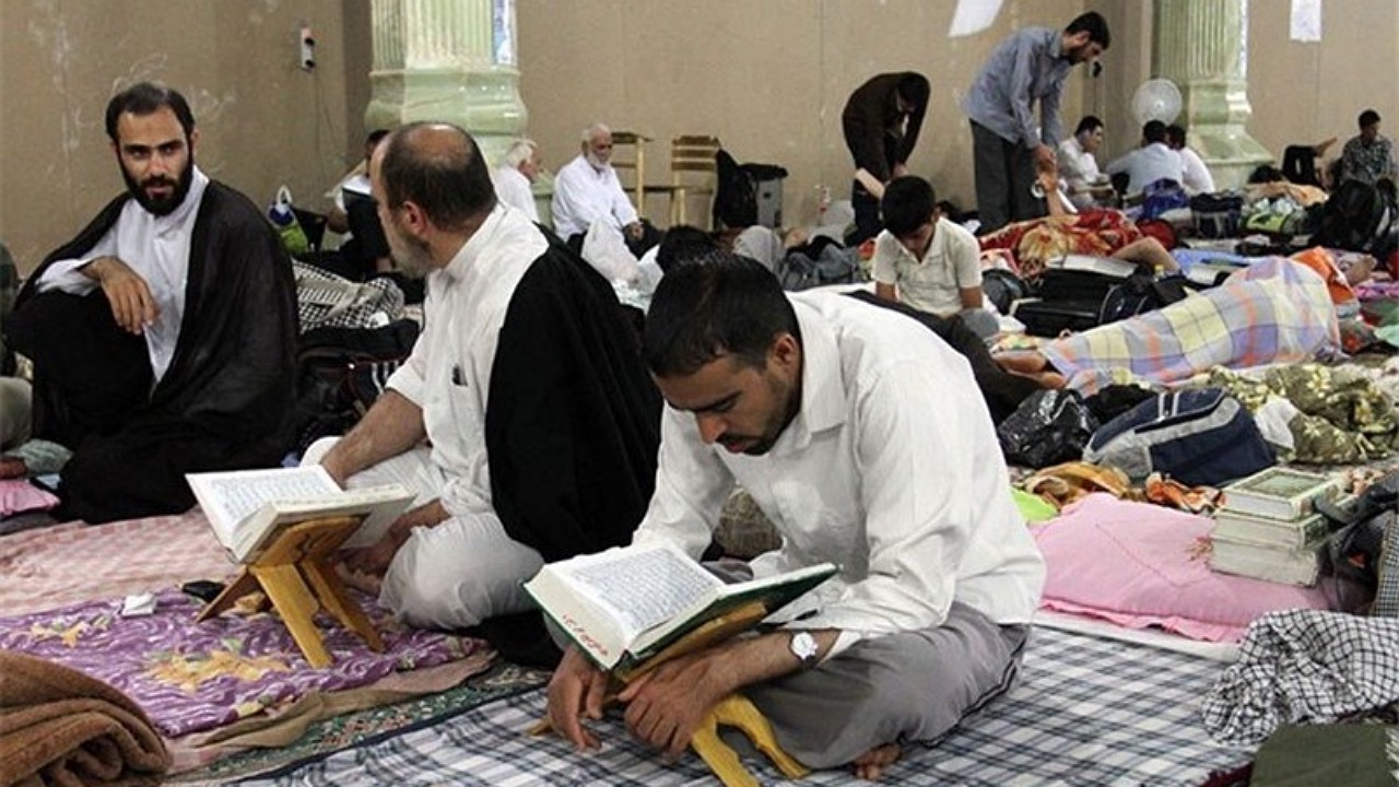اعتکاف ظرفیتی برای ساخت انسان تراز انقلاب است