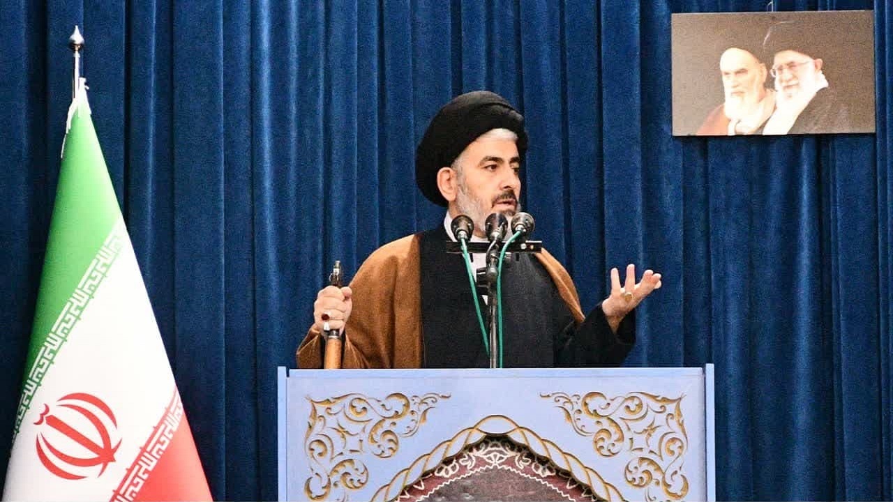 شهدا حق بزرگی بر گردن ملت دارند