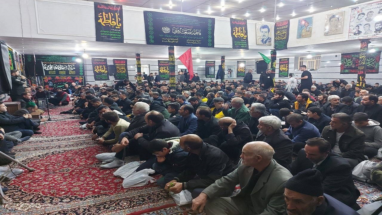 گوشه‌هایی از مراسم عزاداری ایام فاطمیه در روستای توآباد قزوین + فیلم و تصاویر