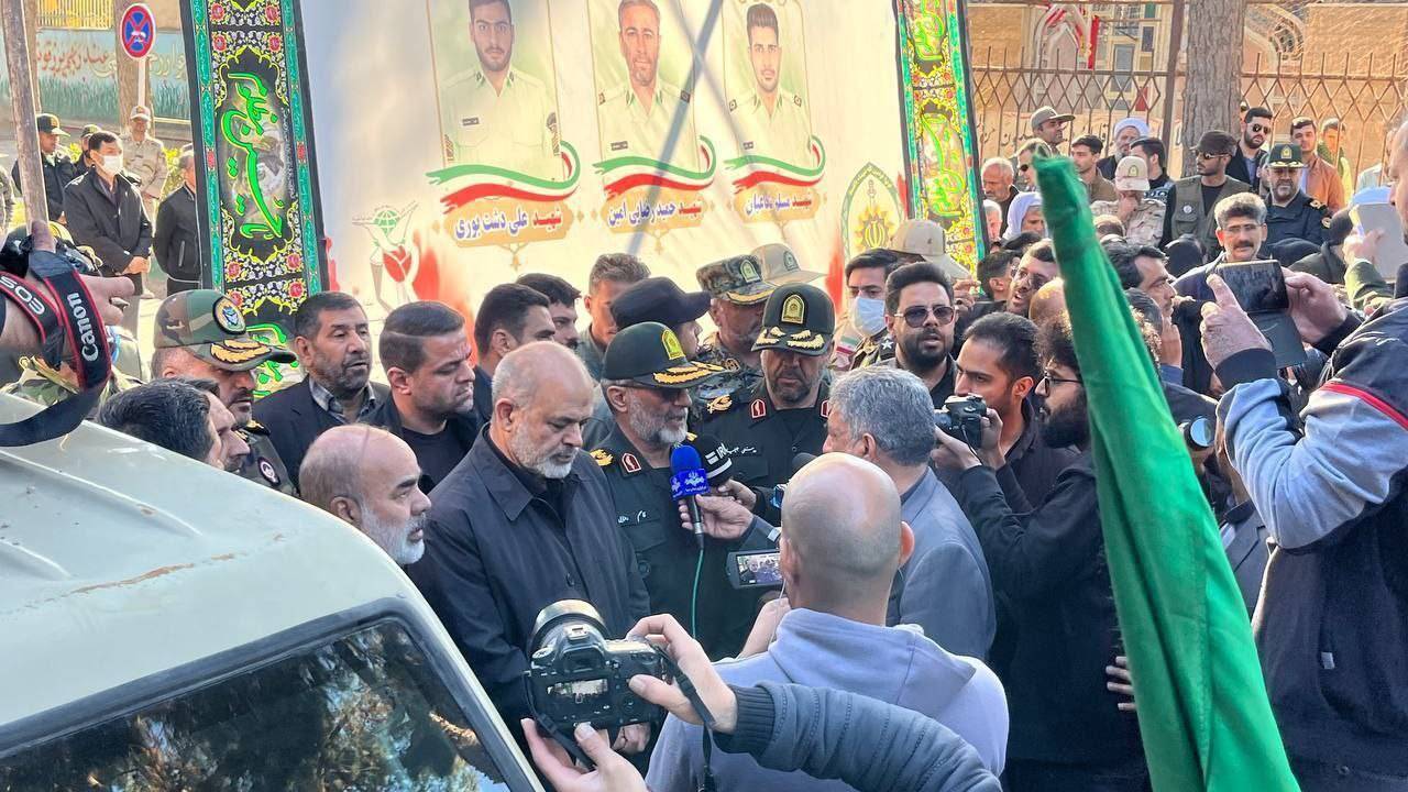 وزیر کشور در مراسم تشییع