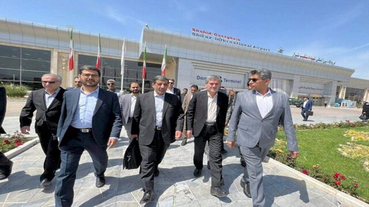 وزیر میراث فرهنگی به فارس سفر کرد