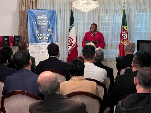 ترجمه پرتغالی «سلول شماره ۱۴» در لیسبون رونمایی شد ترجمه پرتغالی «سلول شماره ۱۴» در لیسبون رونمایی شد