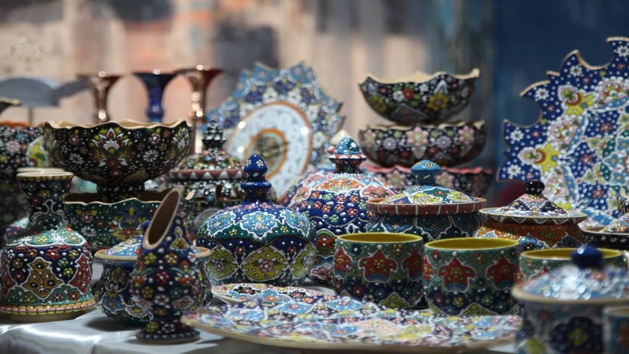 فروش میلیاردی پانزدهمین نمایشگاه سراسری صنایع‌دستی کرمان 