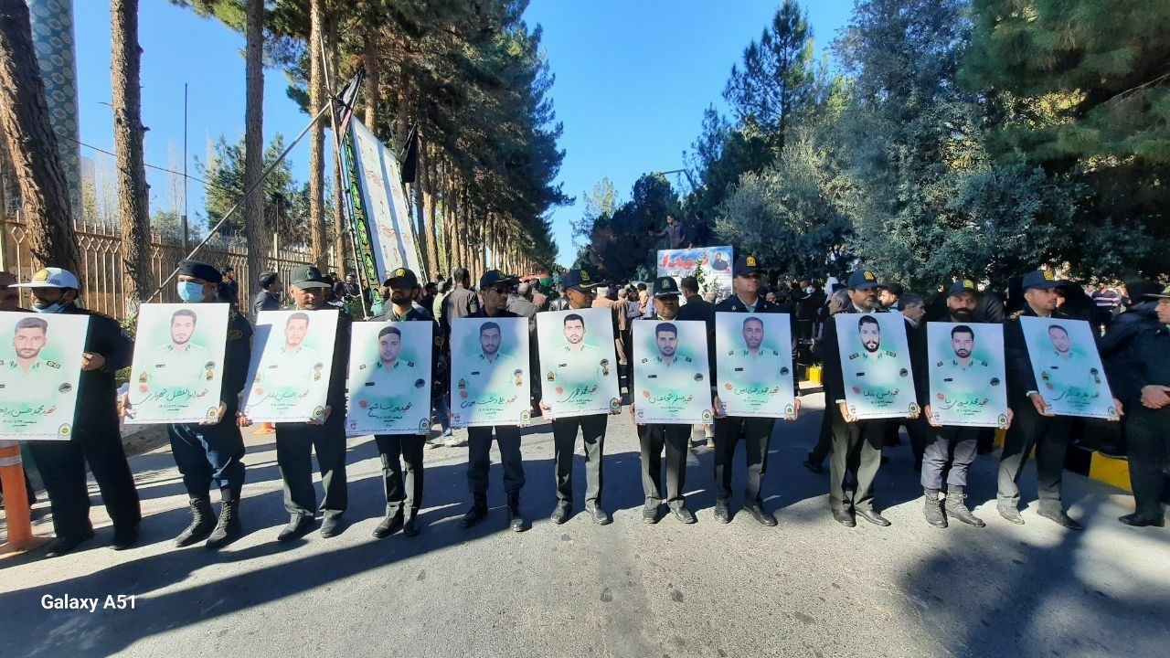 مدافعان وطن، شهادت در راه آرامش و آسایش مردم را هدیه‌ای الهی می‌دانند