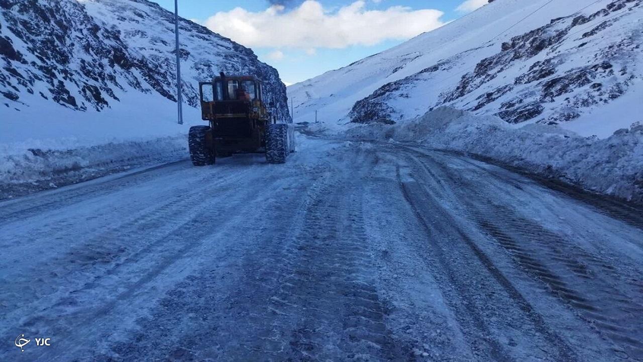 ۱۲۰ کیلومتر از جاده های آذربایجان‌غربی برف‌روبی شد