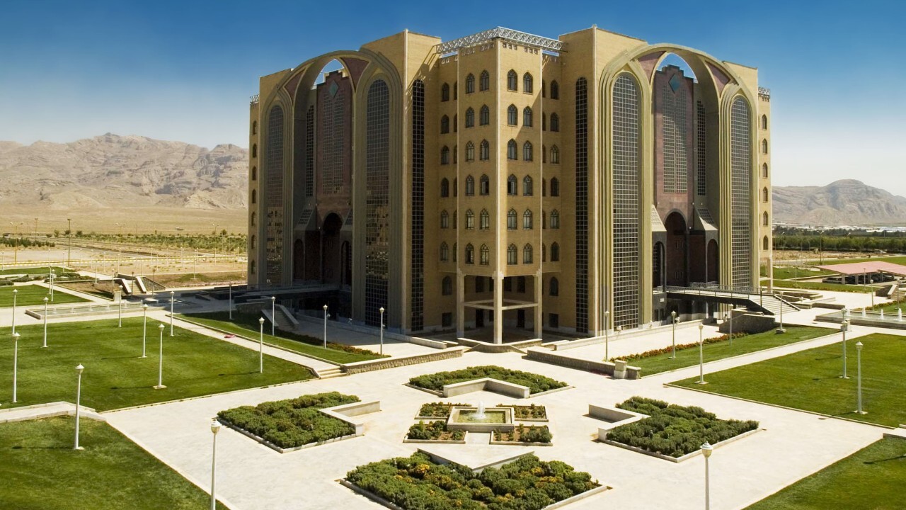 جذب دانشجویان خارجی در دانشگاه آزاد نجف آباد