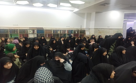 برگزاری مراسم شبی با شهدا در مهدیه سنندج