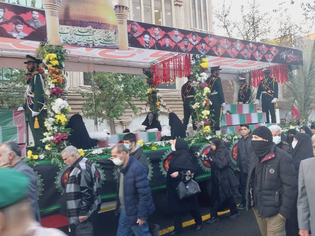 تشییع ۱۱۰ شهید گمنام دفاع مقدس